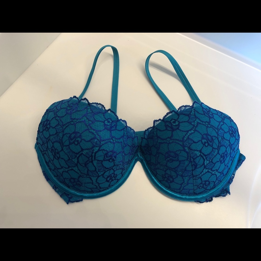 Victoria’s Secret Very Sexy Push-up Bra